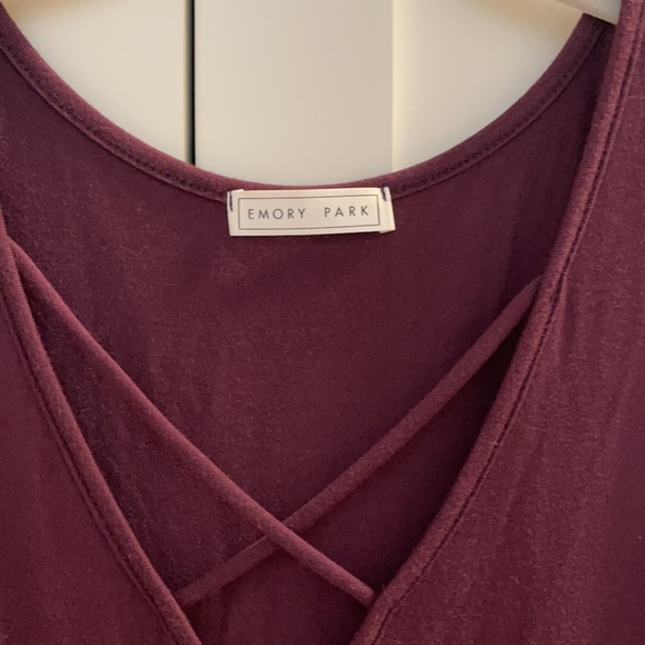 Top✨ - Picture 2 of 6